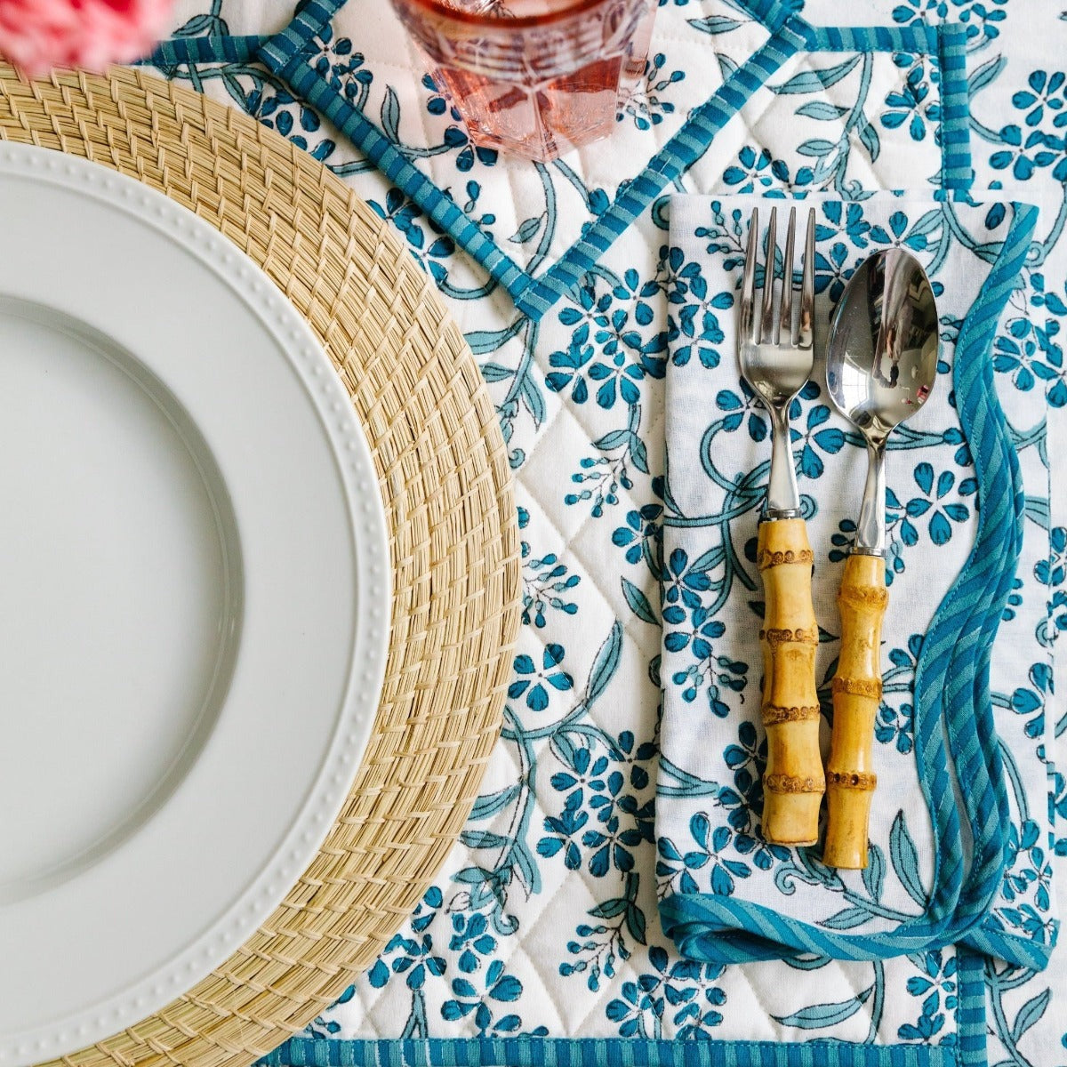 Premium Sanibel Placemat Set